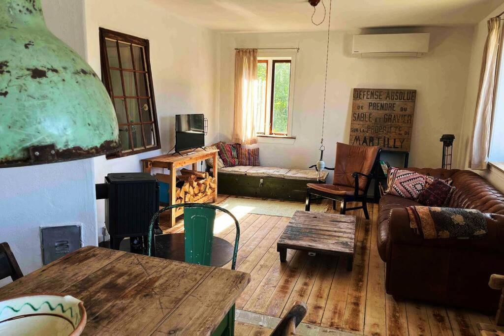 The Old Soap House - Stylish And Close To Beach Vang  Buitenkant foto